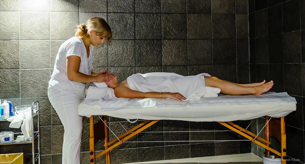 Hotel Czardasz Spa&Wellness Płock Kültér fotó